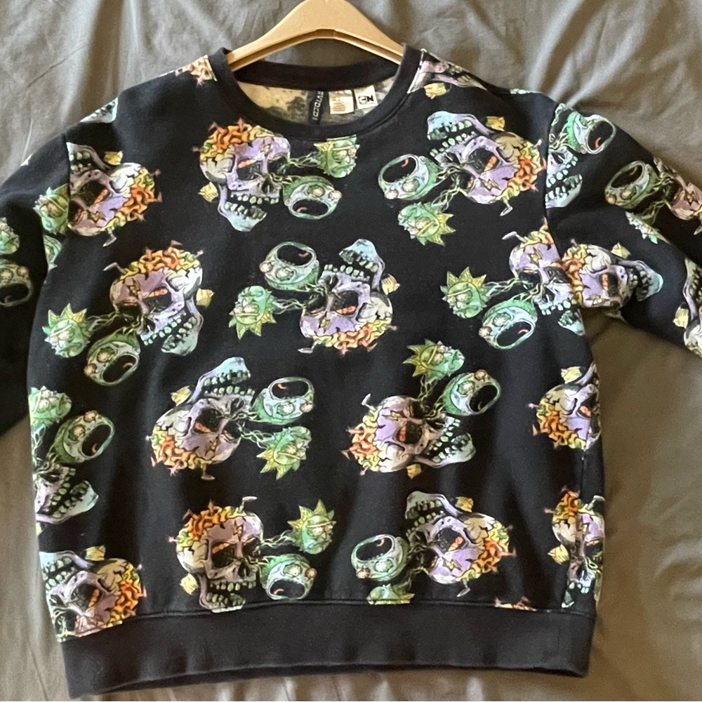 Men's H&M Divided Black Graphic Sweater
